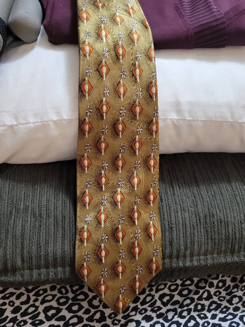 Robert Talbott Olive Tie with Orange and Cream Geometric Motif